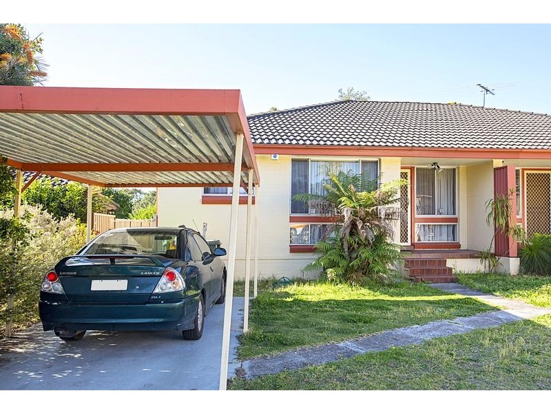 9 Oprey Place, Minto NSW 2566