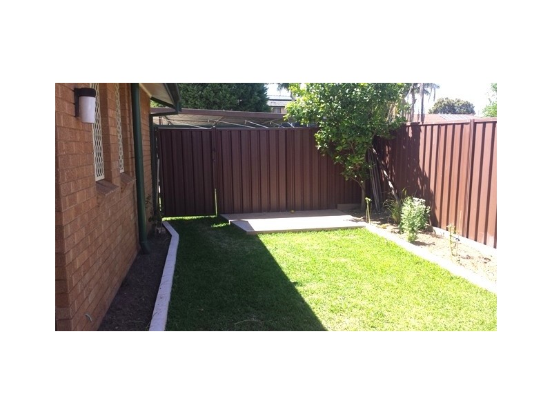 4/34 Minto Road, Minto NSW 2566