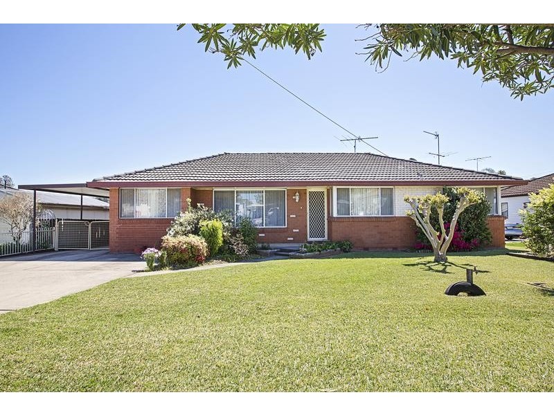 37 Kent Street, Minto NSW 2566