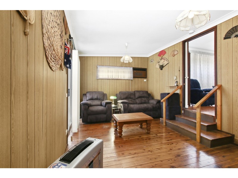 13 Margaret Street, Minto NSW 2566