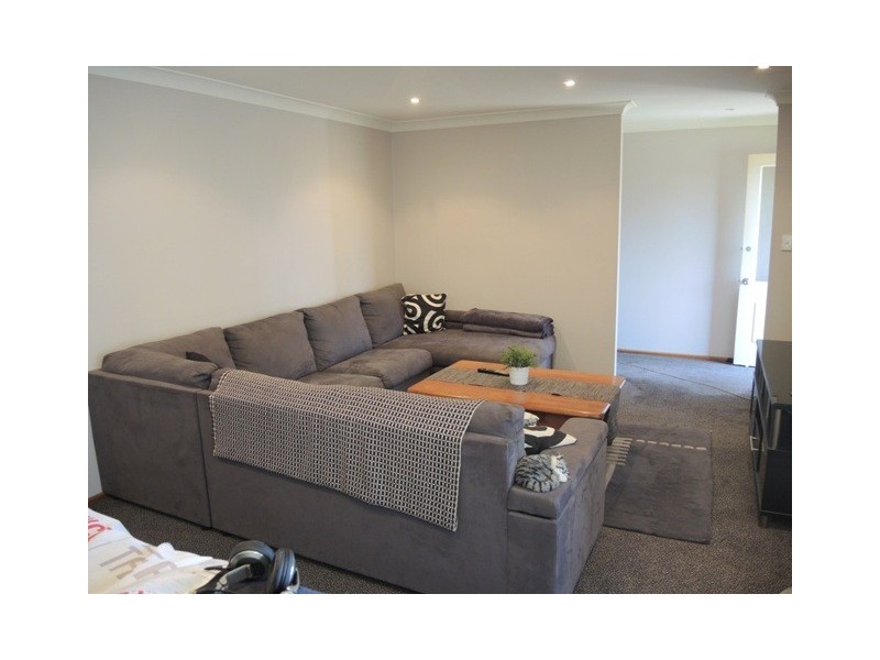 88 Kent Street, Minto NSW 2566