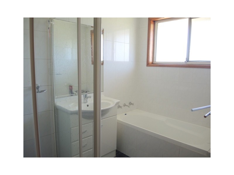 88 Kent Street, Minto NSW 2566