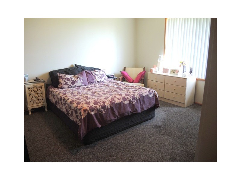 88 Kent Street, Minto NSW 2566