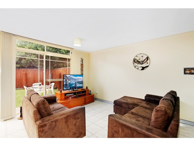 8/16-18 Cumberland Road, Ingleburn NSW 2565
