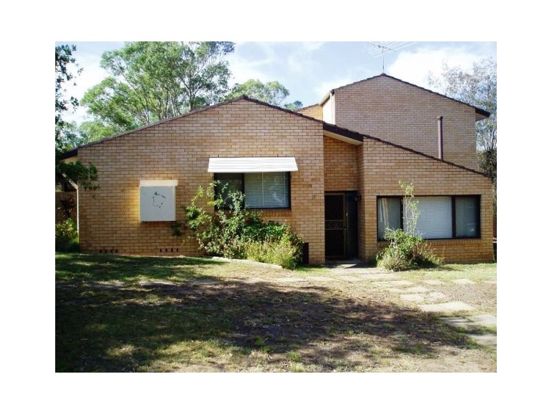 9/2 Whipbird Avenue, Ingleburn NSW 2565