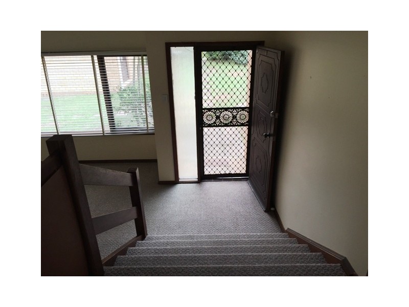 9/2 Whipbird Avenue, Ingleburn NSW 2565