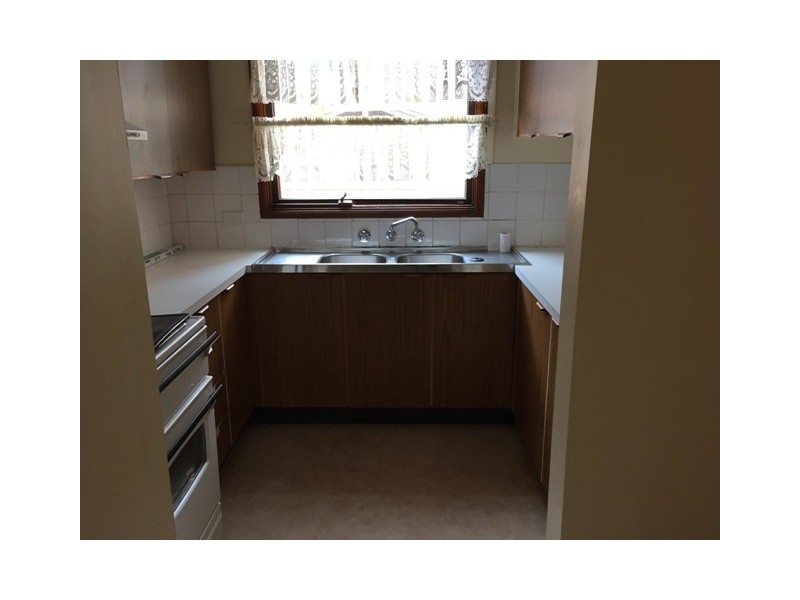 9/2 Whipbird Avenue, Ingleburn NSW 2565