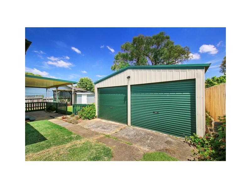 71 Grevillea Crescent, Macquarie Fields NSW 2564