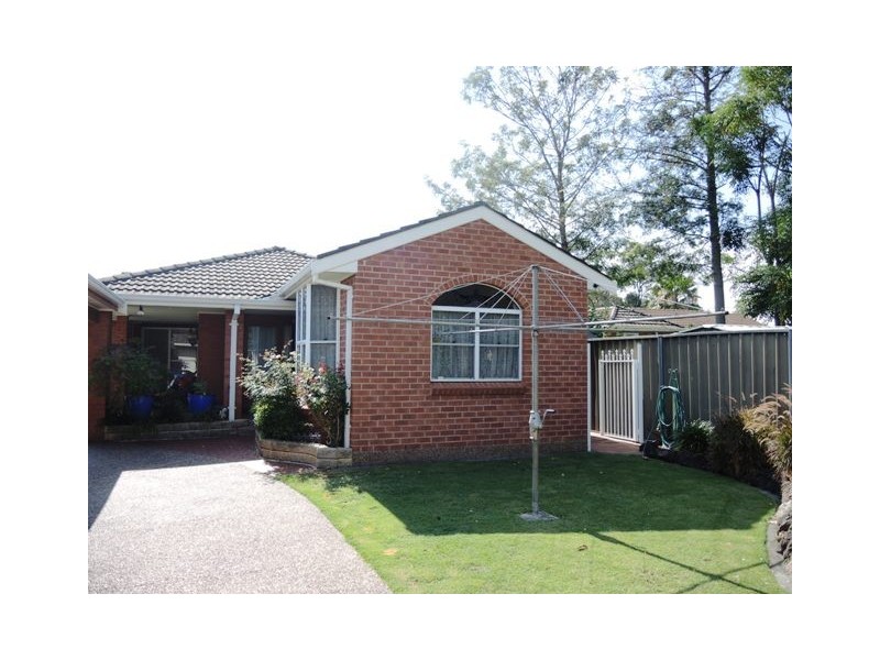 35 Edgar Street, Macquarie Fields NSW 2564