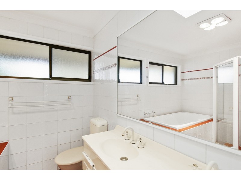 61 Aberdeen Road, St Andrews NSW 2566