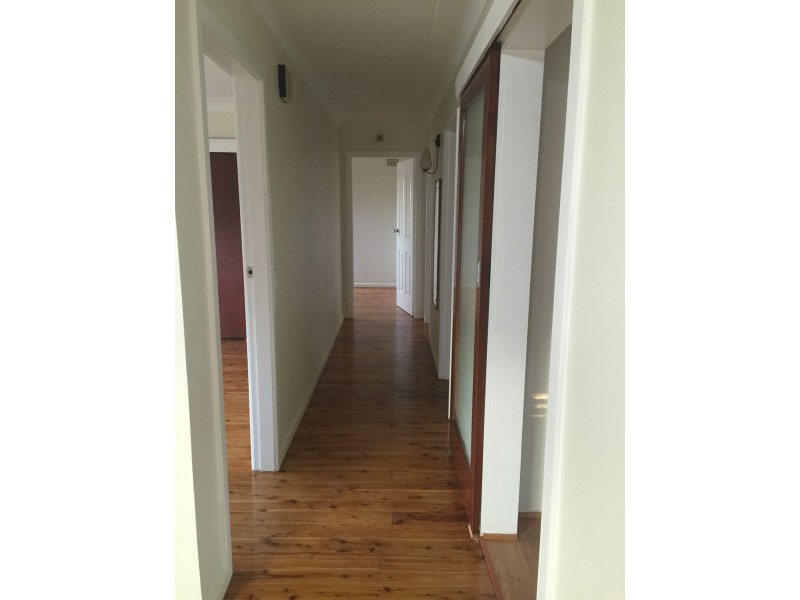 1 Suffolk Street, Ingleburn NSW 2565