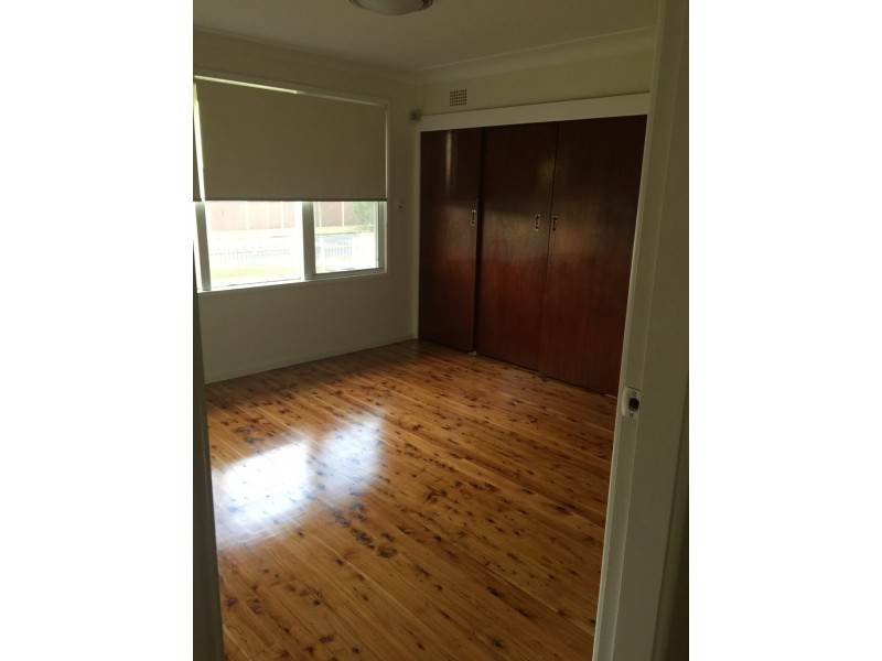 1 Suffolk Street, Ingleburn NSW 2565