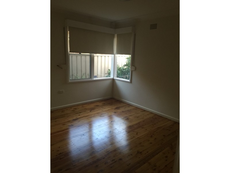 1 Suffolk Street, Ingleburn NSW 2565