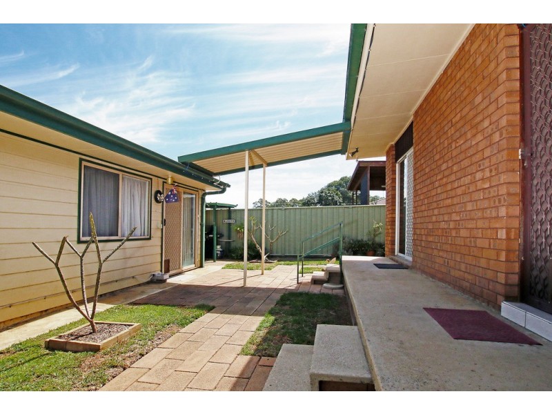 13 Margaret Street, Minto NSW 2566