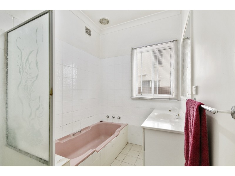 62 Minto Road, Minto NSW 2566