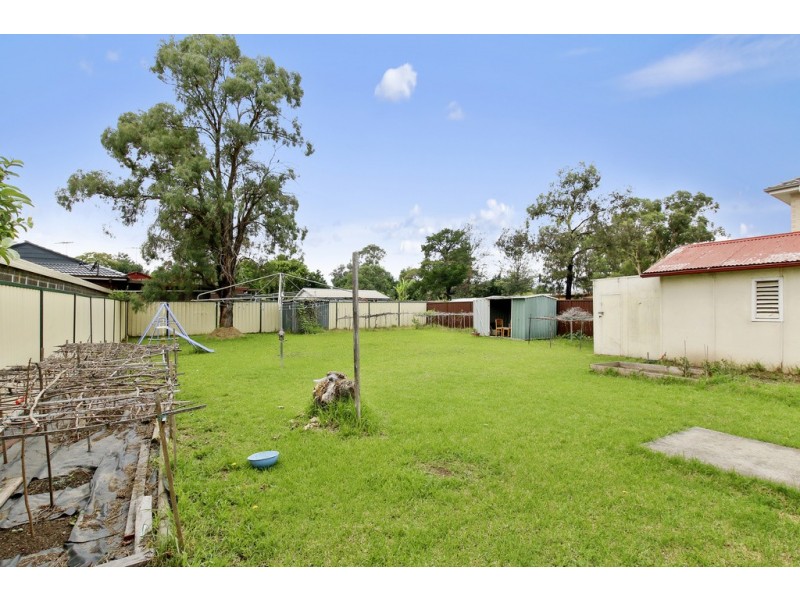 62 Minto Road, Minto NSW 2566