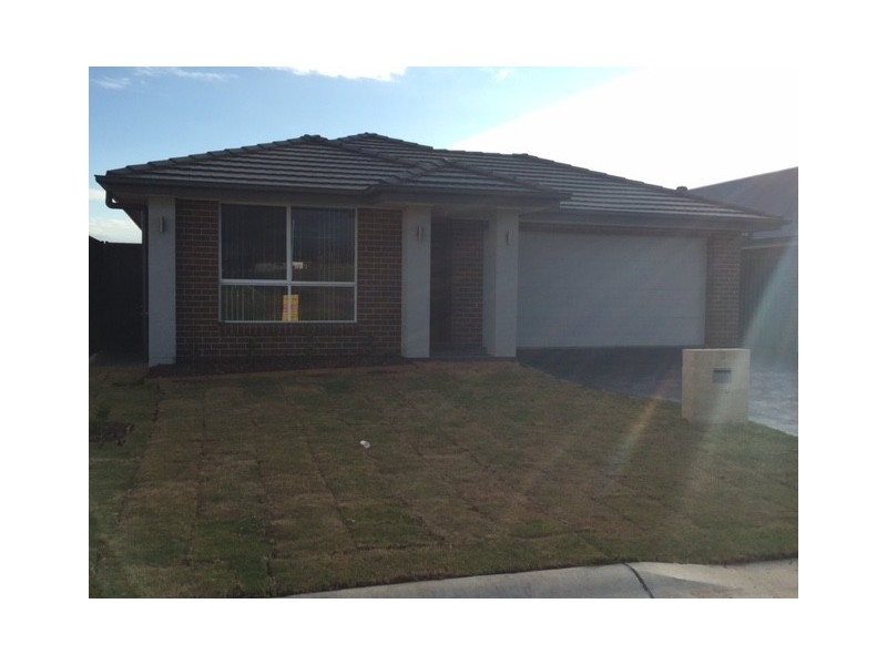 15 Venturer Parade, Leppington NSW 2179