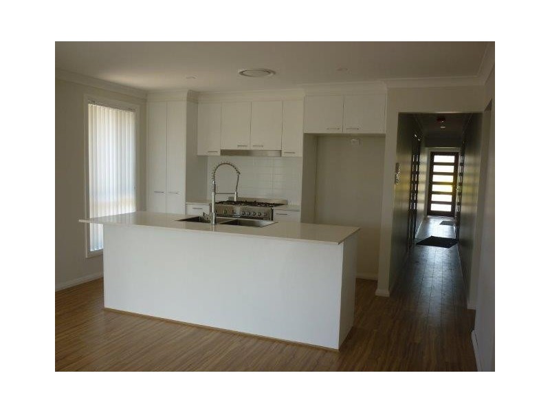 15 Venturer Parade, Leppington NSW 2179