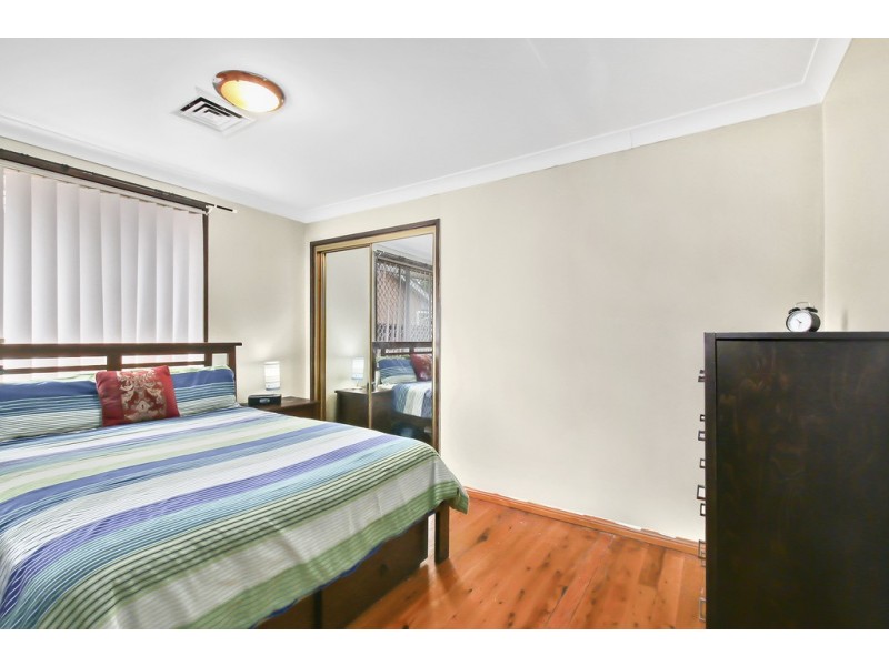 3 Durham Street, Minto NSW 2566