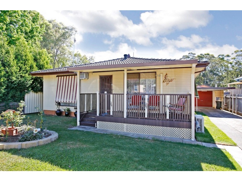 16 Westringia Place, Macquarie Fields NSW 2564