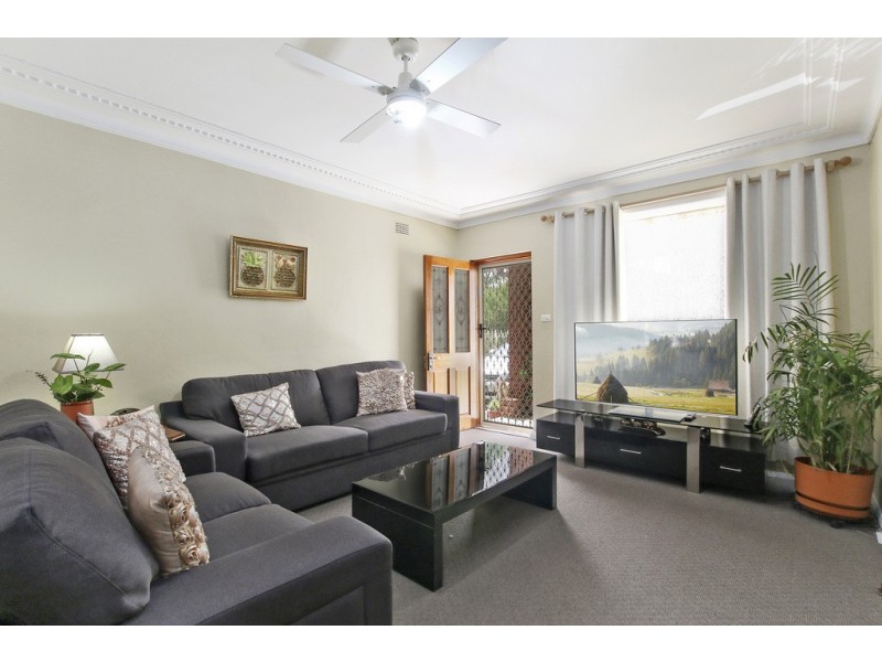 39 Albert Street, Ingleburn NSW 2565