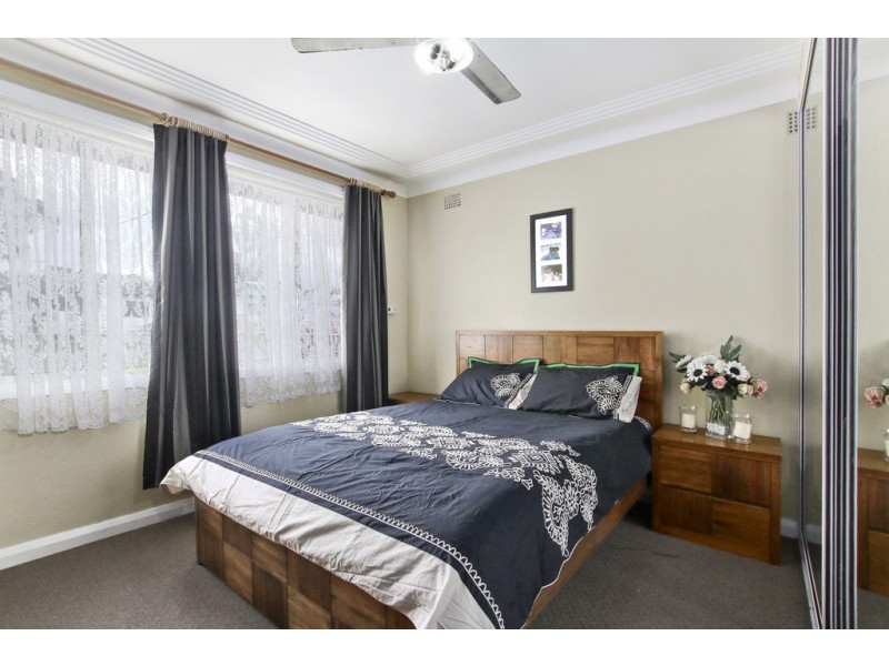 39 Albert Street, Ingleburn NSW 2565