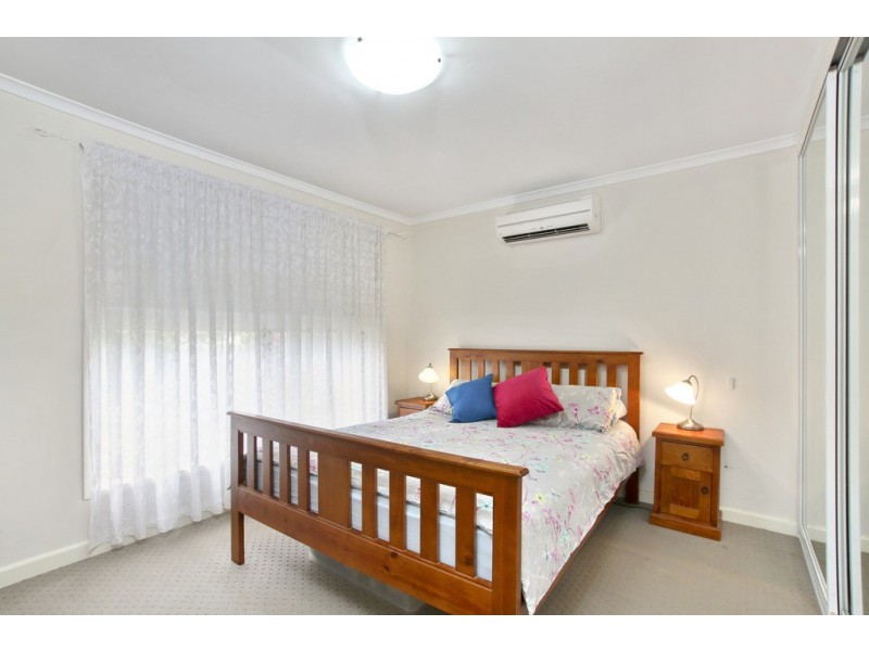 24 Livingstone Avenue, Ingleburn NSW 2565