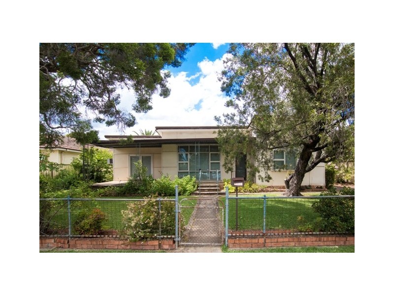 26 Nardoo Street, Ingleburn NSW 2565