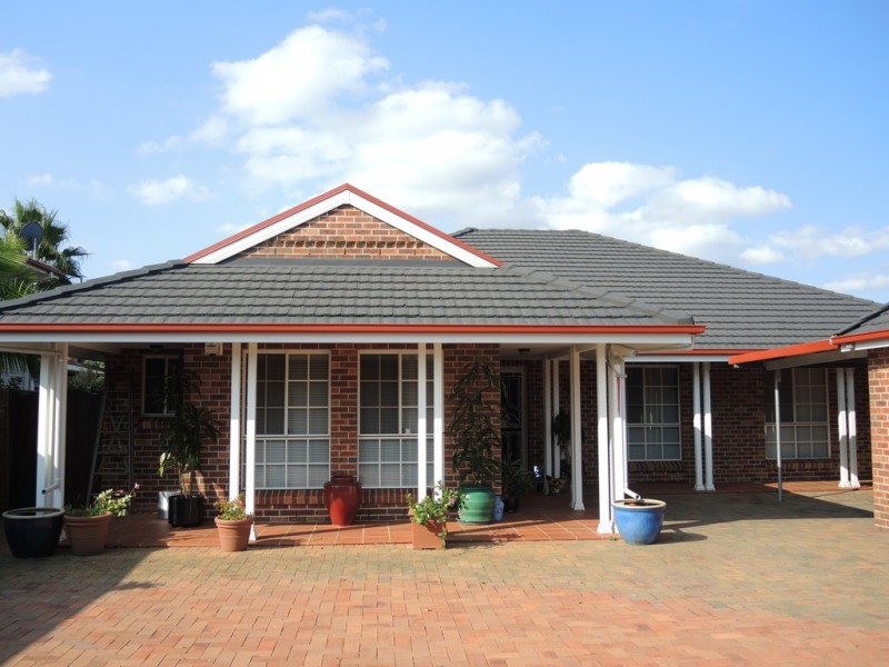 217 Leacocks Lane, Casula NSW 2170