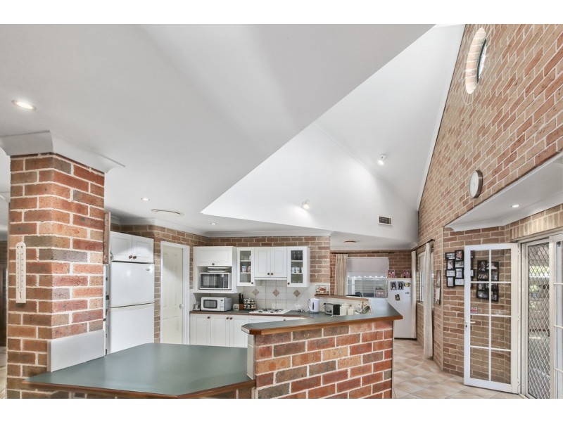 217 Leacocks Lane, Casula NSW 2170