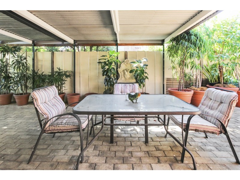 217 Leacocks Lane, Casula NSW 2170