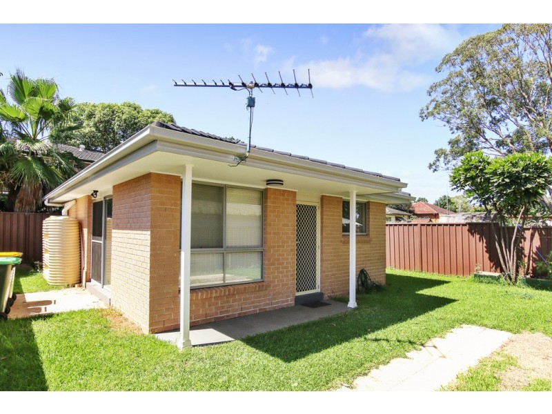 35 Durham Street, Minto NSW 2566