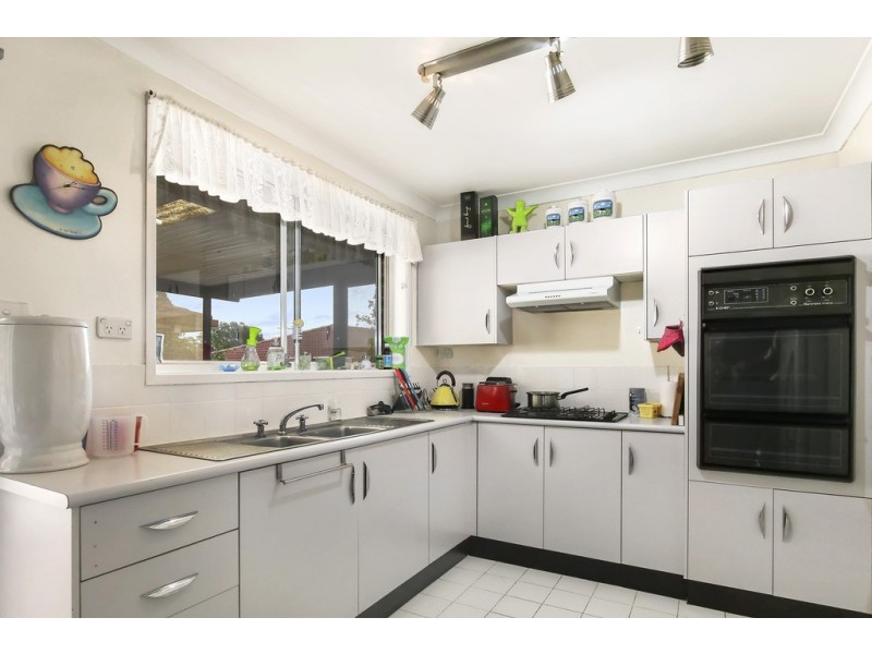 100 Chester Road, Ingleburn NSW 2565