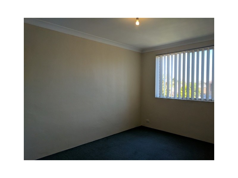 14/16 Derby Street, Minto NSW 2566