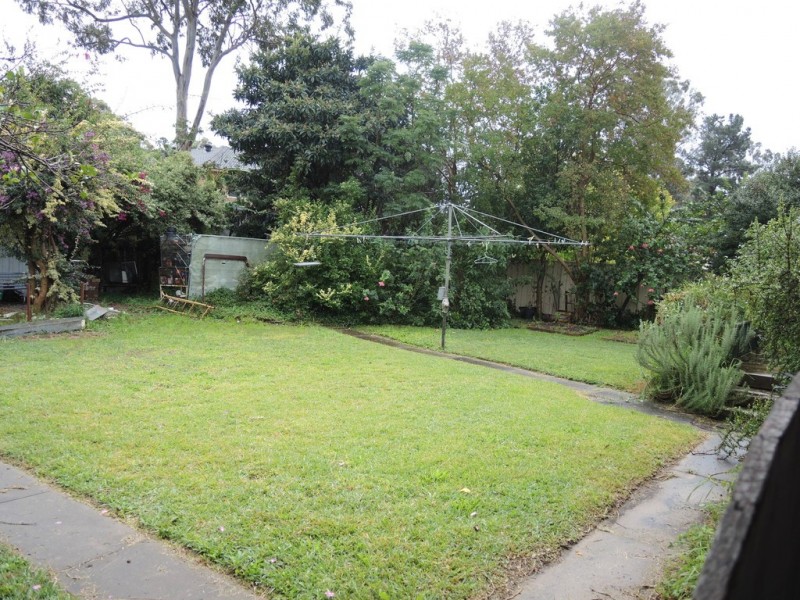 10 Carlisle Street, Ingleburn NSW 2565
