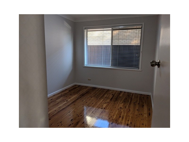 12 Wilfrid Street, Macquarie Fields NSW 2564