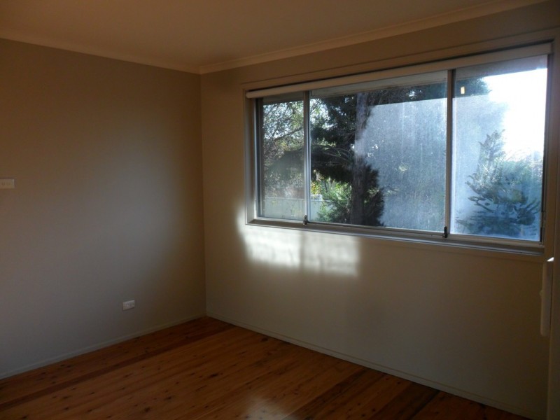 13 Salamaua Place, Glenfield NSW 2167