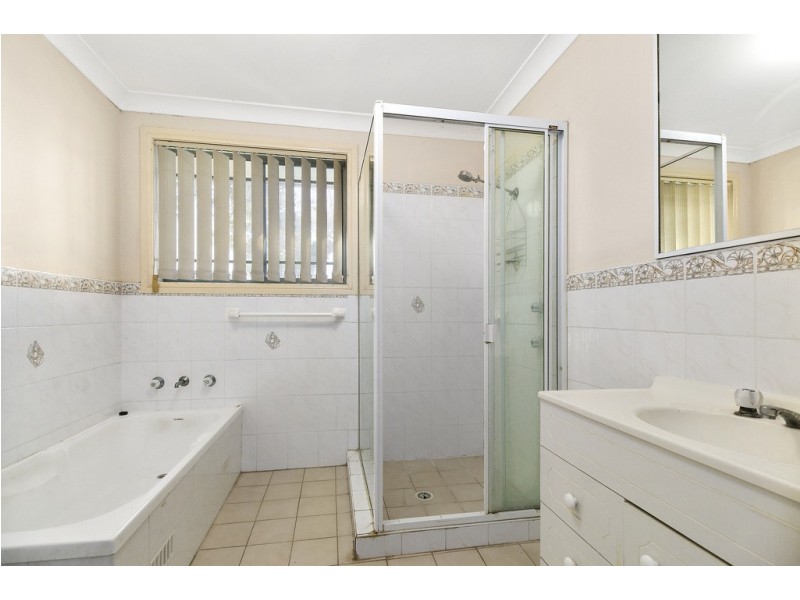 1/61-63 Parliament Road, Macquarie Fields NSW 2564