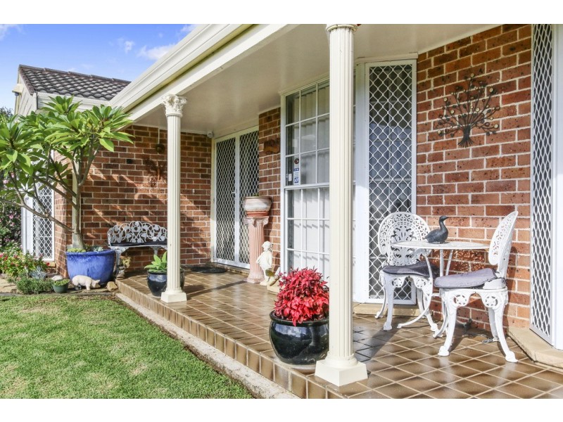 100 Queenscliff Drive, Woodbine NSW 2560