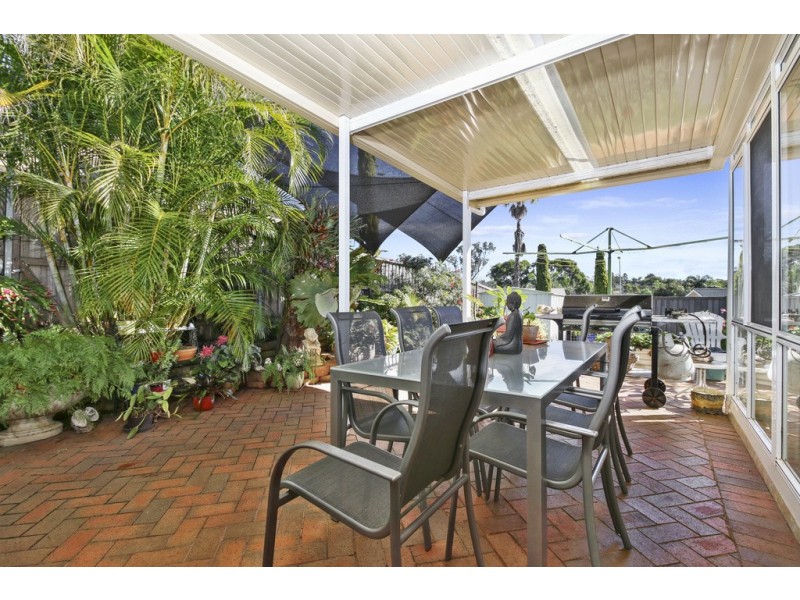 100 Queenscliff Drive, Woodbine NSW 2560