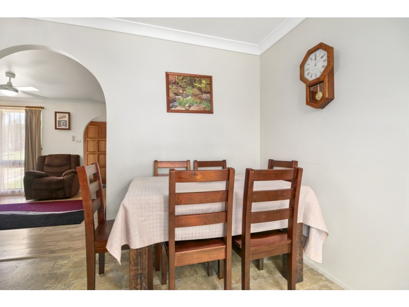 5 Allard Place, Ingleburn NSW 2565