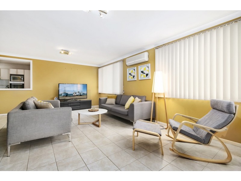 30 Freeman Circuit, Ingleburn NSW 2565