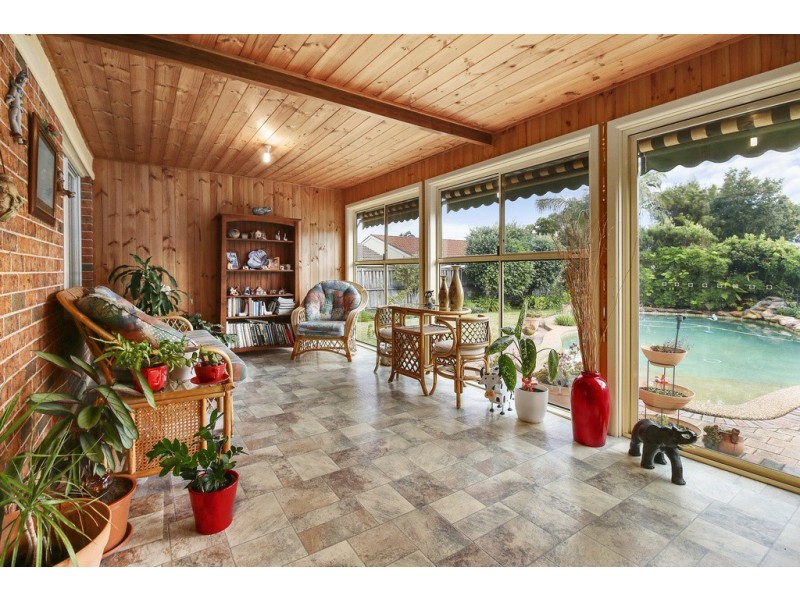 25 Bensbach Road, Glenfield NSW 2167