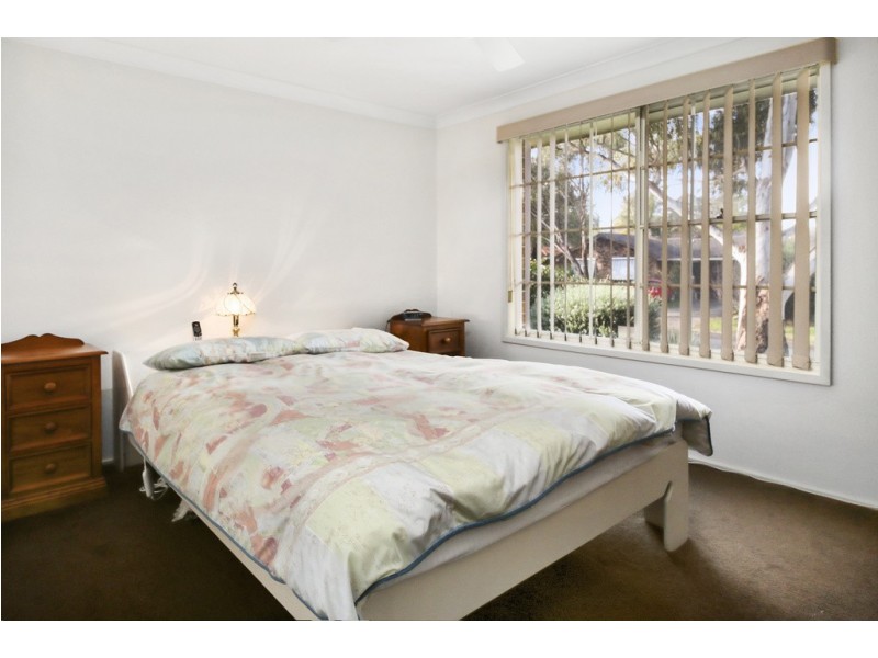25 Bensbach Road, Glenfield NSW 2167