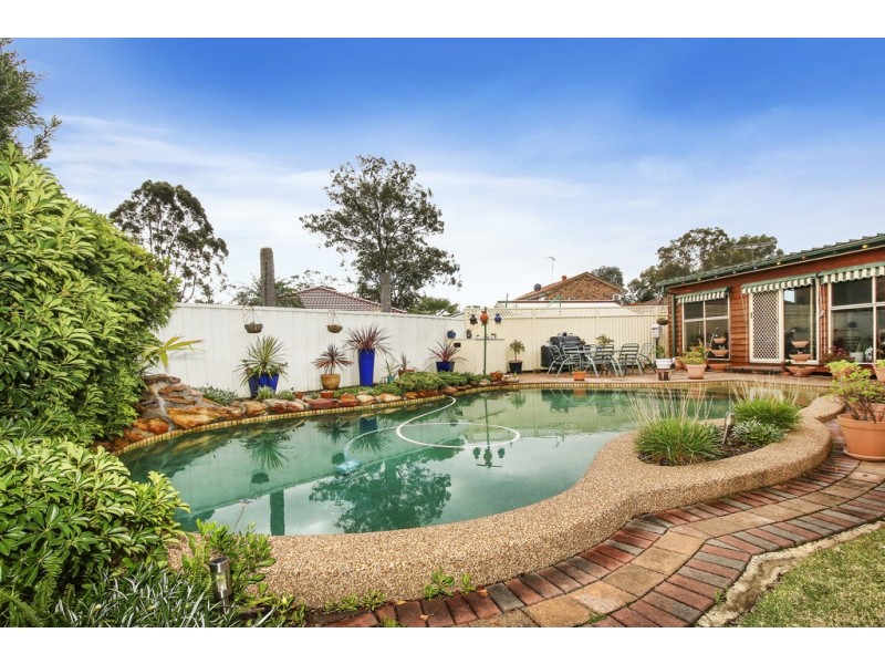 25 Bensbach Road, Glenfield NSW 2167
