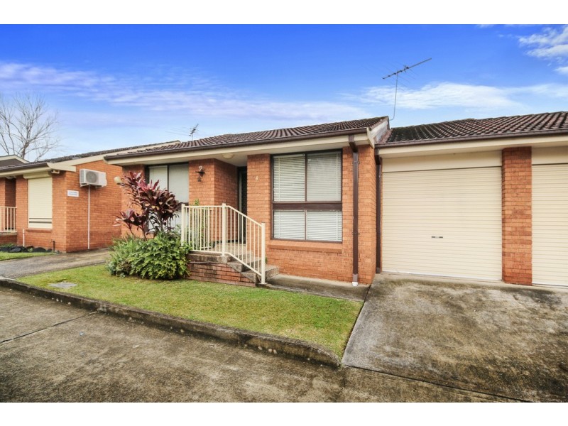 4/19-21 Third Avenue, Macquarie Fields NSW 2564