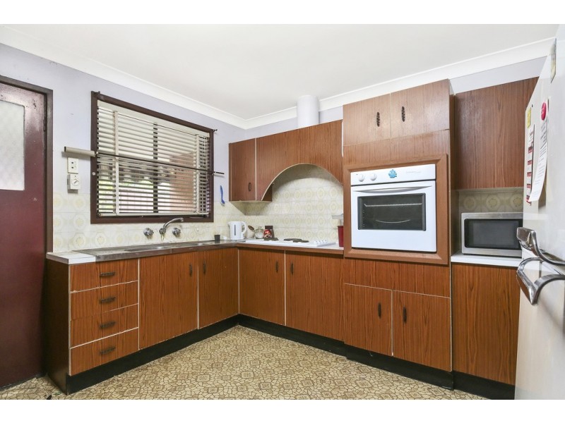 4/19-21 Third Avenue, Macquarie Fields NSW 2564