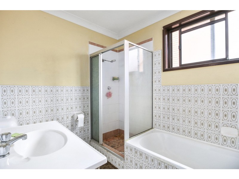 4/19-21 Third Avenue, Macquarie Fields NSW 2564