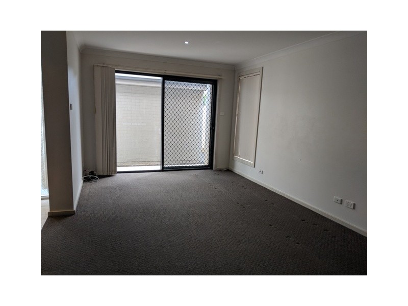 98A Cumberland Road, Ingleburn NSW 2565