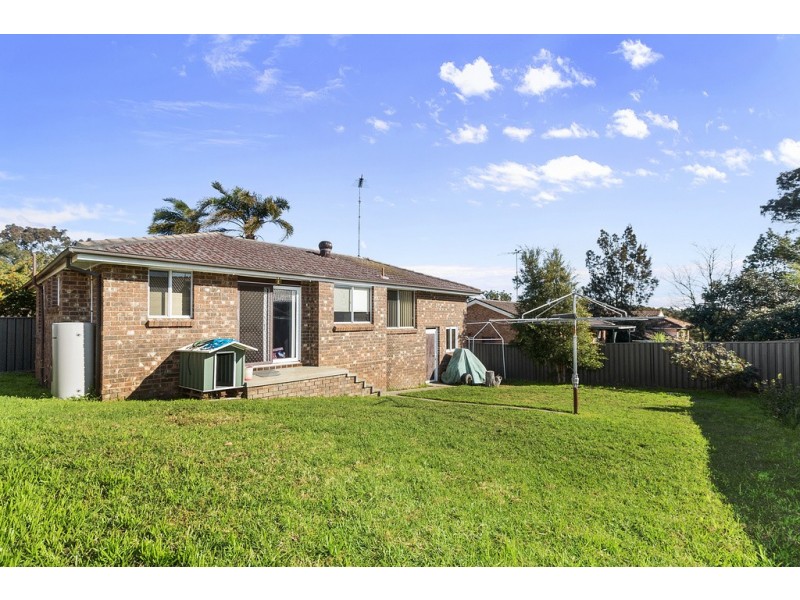 15 Bainbridge Avenue, Ingleburn NSW 2565